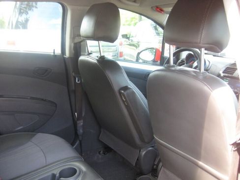 Used 2014 Chevrolet Spark LT image 9