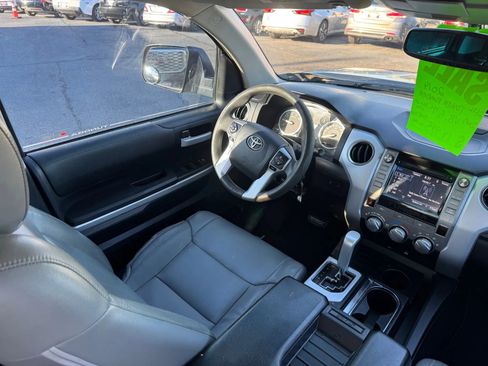 Used 2014 Toyota Tundra SR5 image 18
