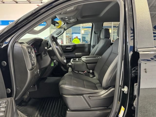 Used 2021 Chevrolet Silverado 1500 Custom Trail Boss AWD/4WD image 7