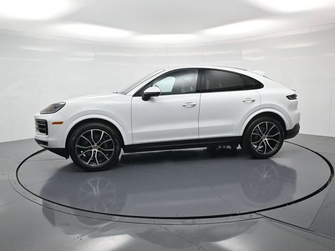 New 2026 Porsche Cayenne Coupe image 2