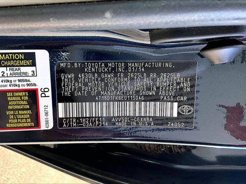 Used 2014 Toyota Camry LE image 3