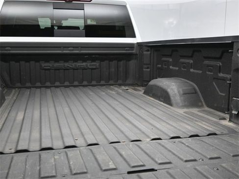 Used 2022 GMC Sierra 2500 Denali w/ Denali Ultimate Package image 7