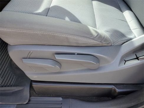 Used 2016 Chevrolet Silverado 1500 Custom w/ Custom Convenience Package image 19