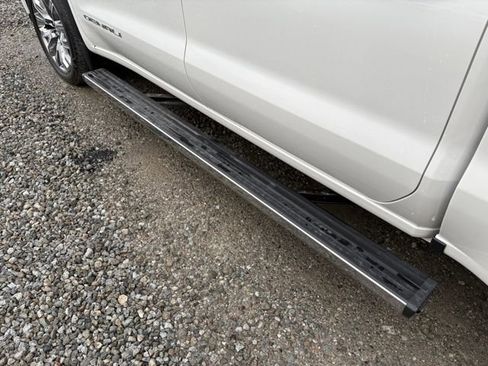 Used 2024 GMC Sierra 1500 Denali image 13