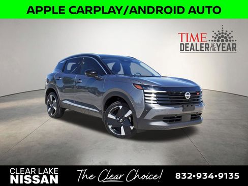 Certified 2025 Nissan Kicks SR image 1