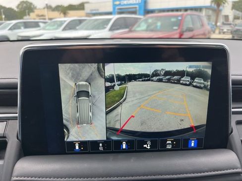 Used 2022 Chevrolet Tahoe Z71 w/ Luxury Package image 26