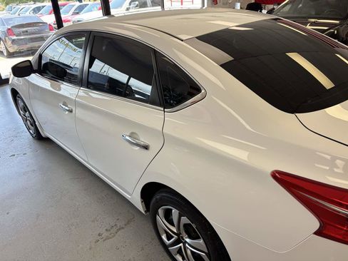 Used 2019 Nissan Sentra S FWD image 12