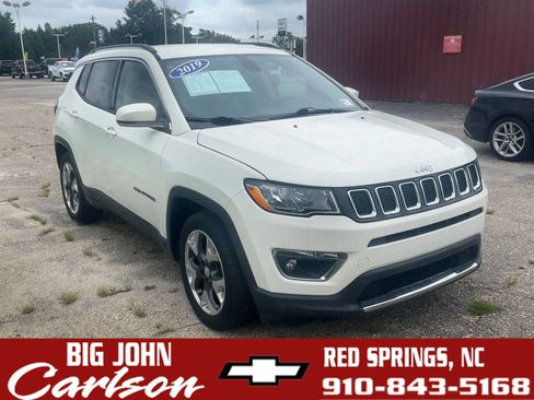 Used 2019 Jeep Compass Limited FWD image 1