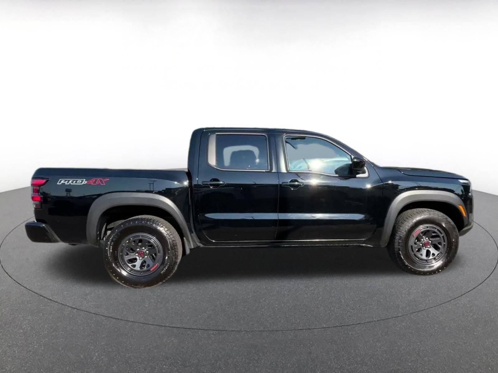 Used 2026 Nissan Frontier PRO-4X AWD/4WD image 15