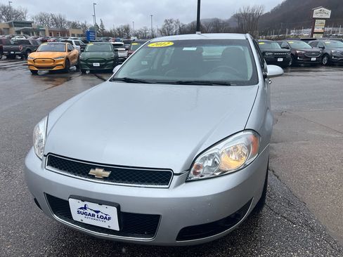 Used 2012 Chevrolet Impala LTZ image 2