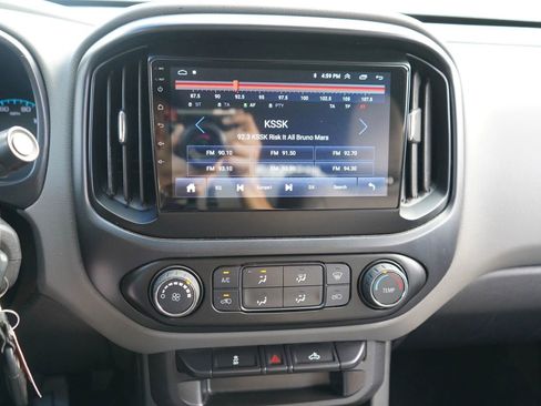 Used 2015 Chevrolet Colorado W/T w/ WT Convenience Package RWD image 10