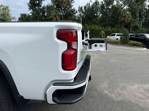 Used 2024 Chevrolet Silverado 2500 LTZ w/ LTZ Plus Package AWD/4WD image 34