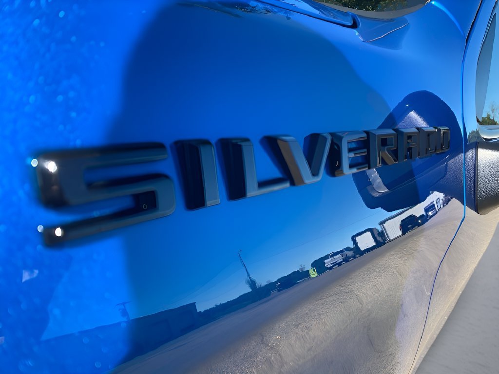 Used 2022 Chevrolet Silverado 1500 RST w/ RST All Star Premium Package AWD/4WD image 41