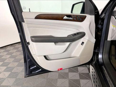 Used 2012 Mercedes-Benz ML 350 4MATIC image 25