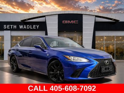Used 2022 Lexus ES 350 F Sport w/ Accessory Package 2