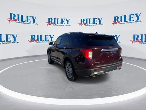 Certified 2023 Ford Explorer Limited w/ Equipment Group 301A image 6
