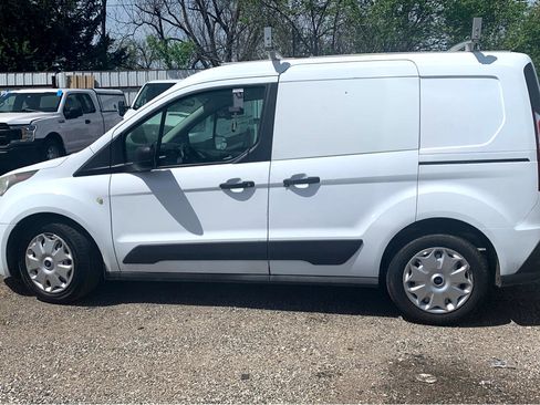 Used 2014 Ford Transit Connect XLT image 6