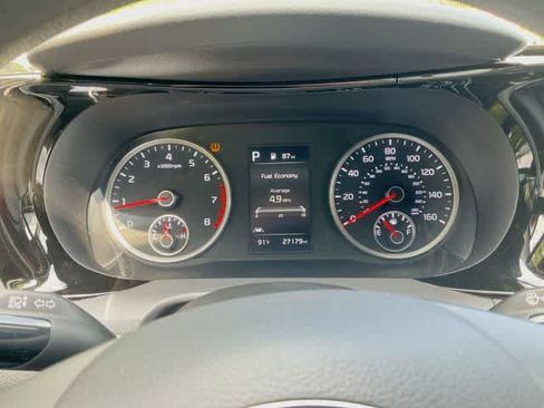 Used 2023 Kia K5 LXS FWD image 26