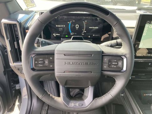New 2026 GMC Hummer EV 4x4 Crew Cab w/ LPO, Dark Essentials Package image 26