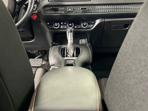 Used 2024 Honda HR-V Sport image 16