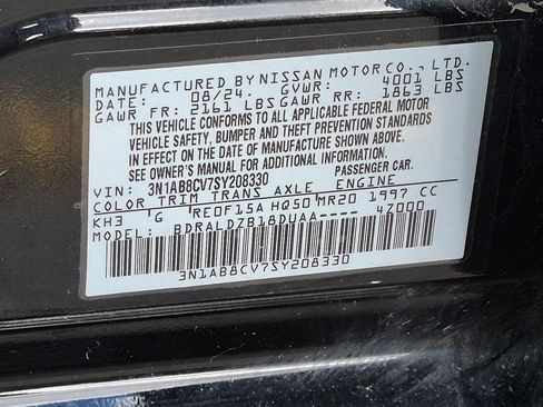 Used 2025 Nissan Sentra SV w/ All-Weather Package FWD image 30
