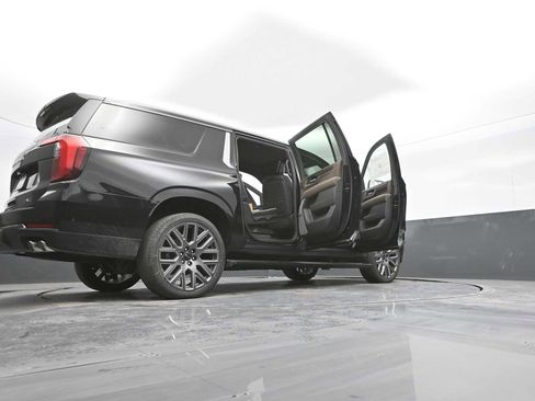 New 2026 GMC Yukon XL Denali Ultimate image 30