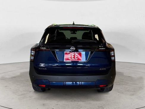 New 2026 Nissan Kicks SV w/ Cold Weather Package AWD/4WD image 5