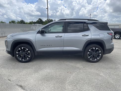 Used 2026 Chevrolet Equinox RS w/ Convenience Package III image 7