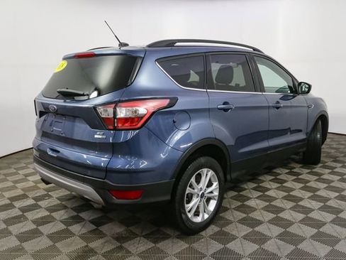 Used 2018 Ford Escape SE image 12