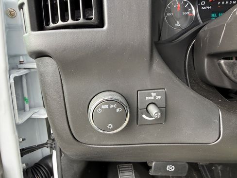 New 2025 Chevrolet Express 3500 w/ Power Convenience Package image 20