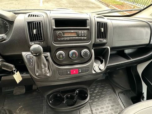 Used 2017 RAM ProMaster 1500 image 28