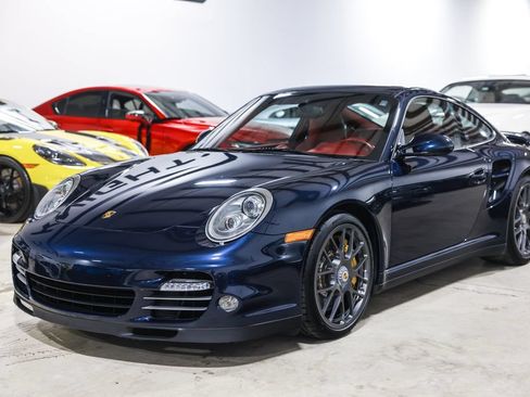 Used 2011 Porsche 911 Turbo S AWD/4WD image 2