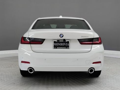 New 2026 BMW 330i Sedan w/ Convenience Package image 8