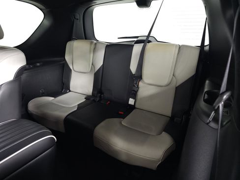 Used 2019 INFINITI QX80 Limited w/ All-Season Package image 31