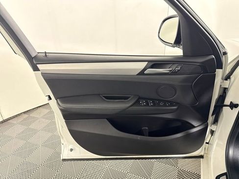 Used 2017 BMW X3 xDrive28i image 21