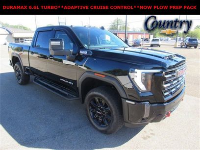 Used 2024 GMC Sierra 2500 AT4 w/ Technology Package