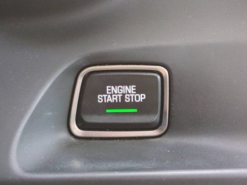 Used 2020 Chevrolet Camaro SS RWD image 27