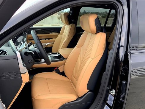 New 2025 Cadillac Escalade IQ Luxury 2 image 12