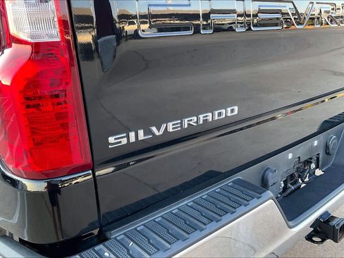 Used 2021 Chevrolet Silverado 1500 LT w/ Texas Edition Plus AWD/4WD image 29