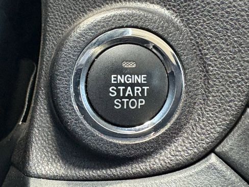 Used 2021 Subaru Outback Premium w/ Popular Package #1 image 19