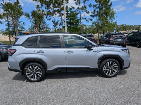 New 2026 Subaru Forester Touring AWD/4WD image 3