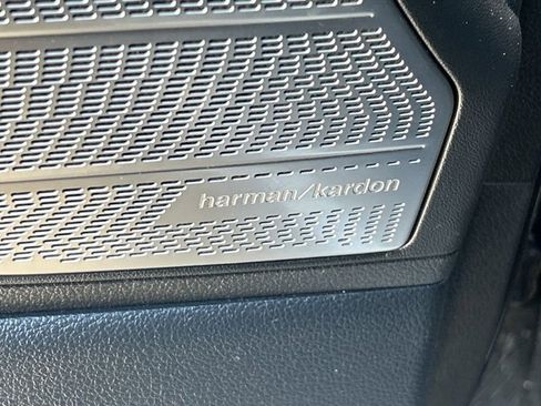 Used 2022 Hyundai Palisade Calligraphy image 16