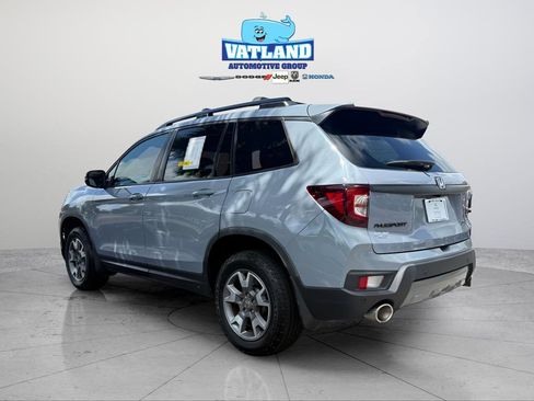 Certified 2023 Honda Passport TrailSport image 3