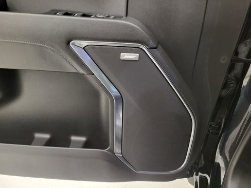 Used 2024 Chevrolet Silverado 1500 LTZ w/ Z71 Off-Road Package image 3