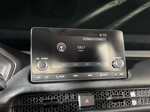 Used 2024 Honda HR-V LX image 22