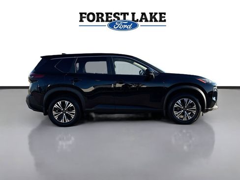 Used 2023 Nissan Rogue SV image 8