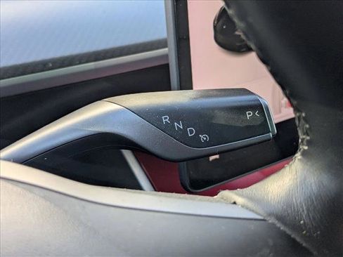 Used 2019 Tesla Model 3 Standard Range Plus image 11