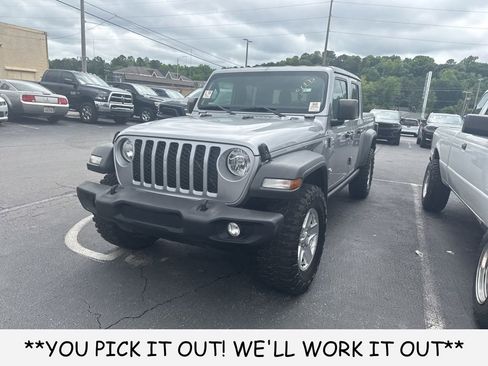 Used 2020 Jeep Gladiator Sport w/ Quick Order Package 24S AWD/4WD image 12