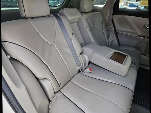 Used 2011 Toyota Venza w/ Premium Pkg #2 image 20