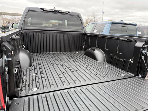 New 2026 Toyota Tundra Limited AWD/4WD image 9